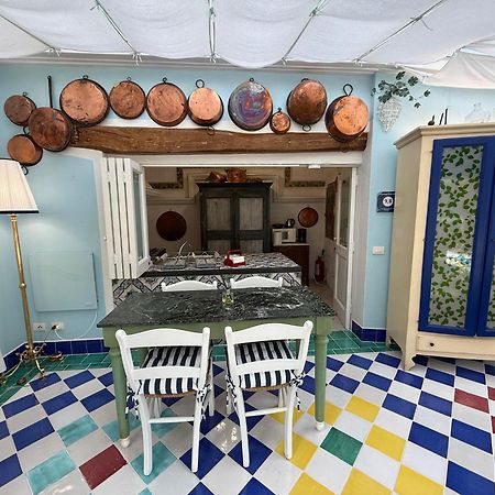 Positano Suite Экстерьер фото